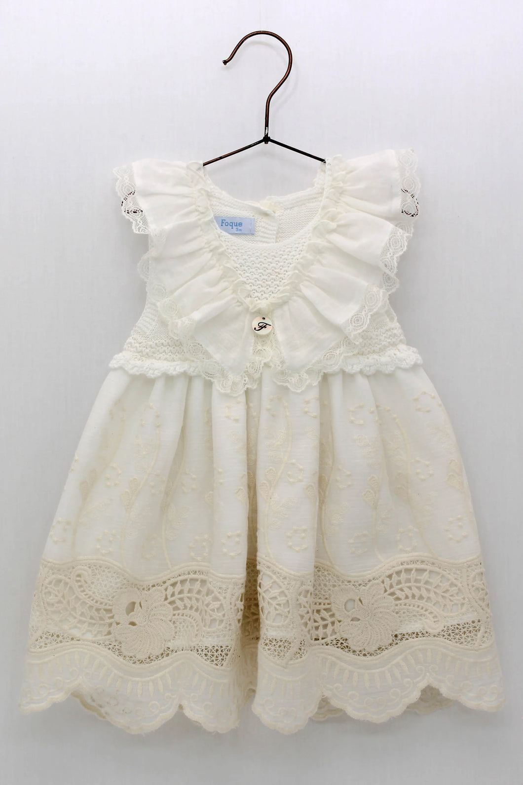 Vestido Blanco con Toques Beige