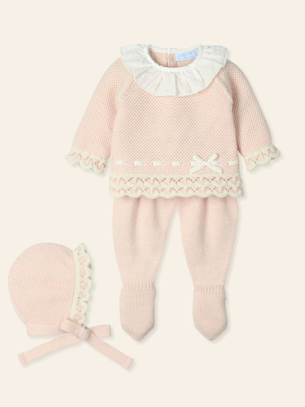 Traje Bordado Cuello con Revuelos Rosa Palo y Beige
