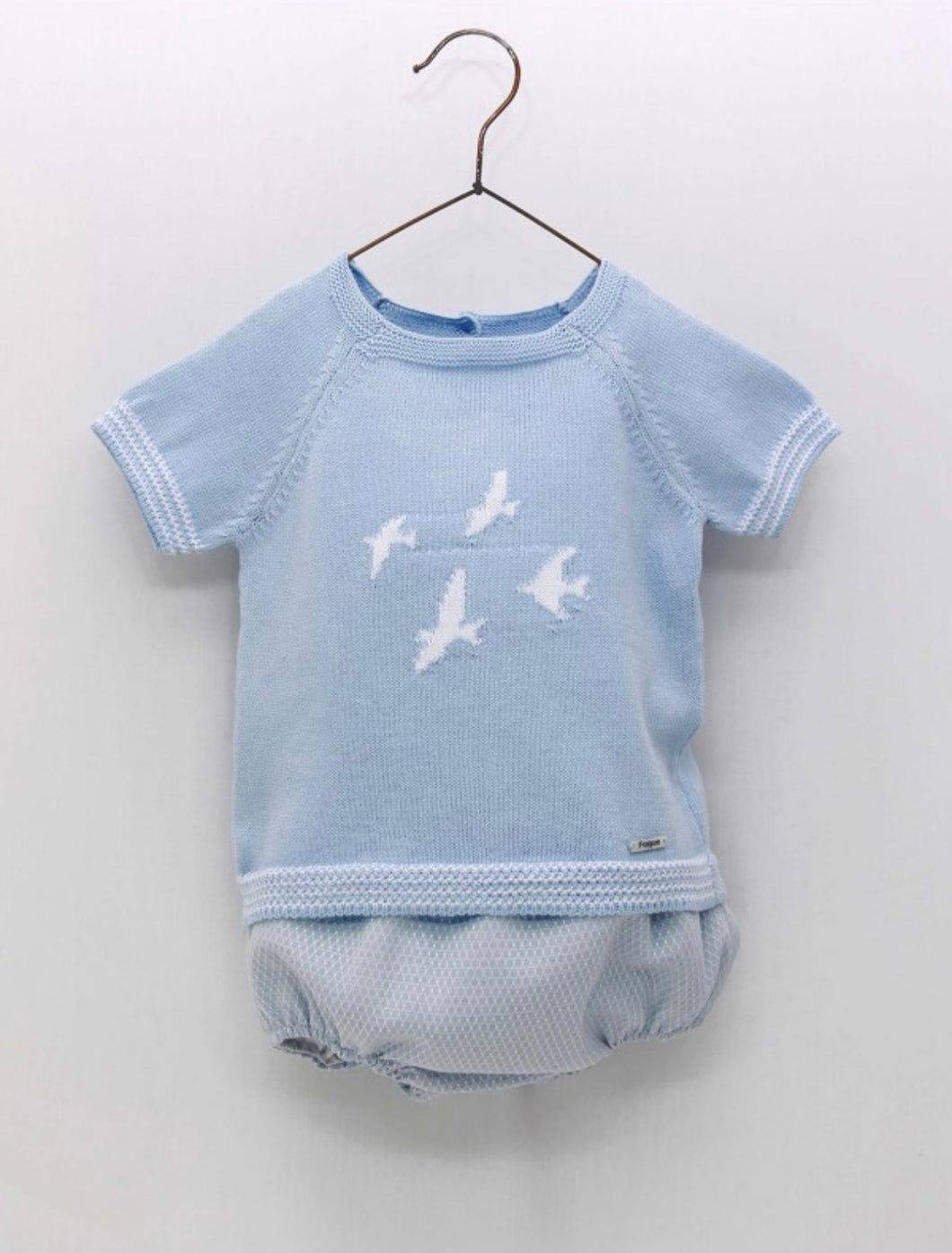 Traje Bordado Celeste Aves