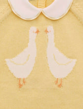 Cargar imagen en el visor de la galería, Traje Bordado Patito
