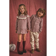 Cargar imagen en el visor de la galería, Set Camisa Cuadros y Pantalón Beige
