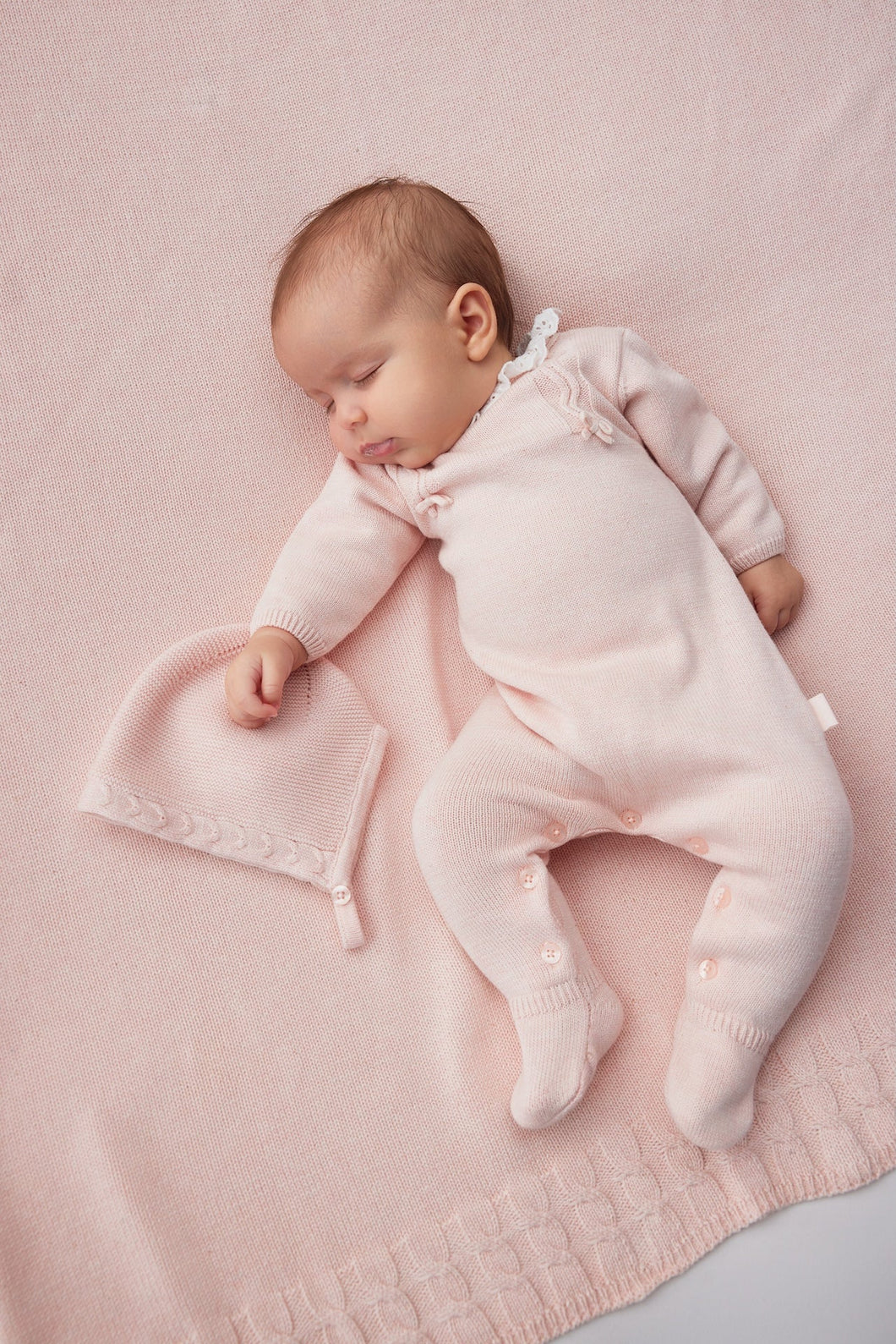 Pajama Bordado con Revuelo