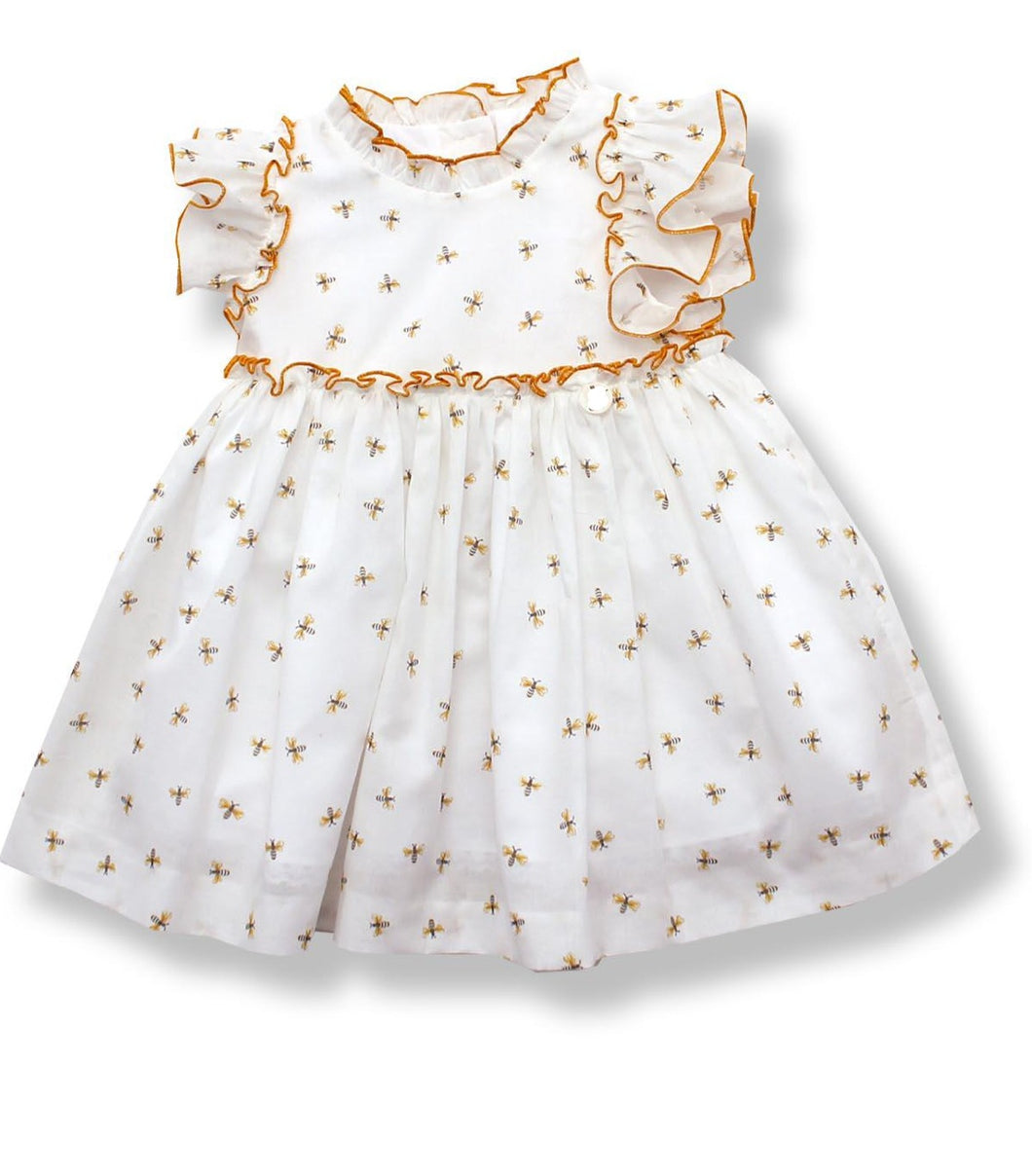 Vestido Blanco con Abejas
